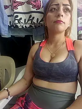 Snapshot of miaaeuphoriaa chatting on 11-26-25, 07:26 miaaeuphoriaa online show from 11-26-25, 07:26