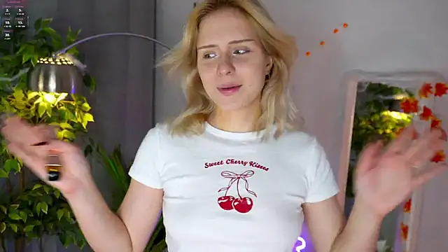 Mol l y online show from 11-03-25, 02:40