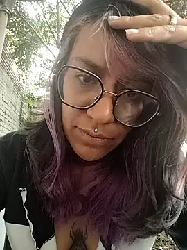 Abby 2-1 online show from 11-12-25, 07:24