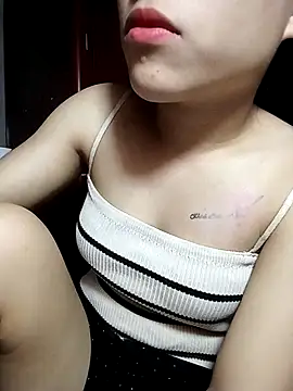 Lyly69699 online show from 10-11-25, 05:17