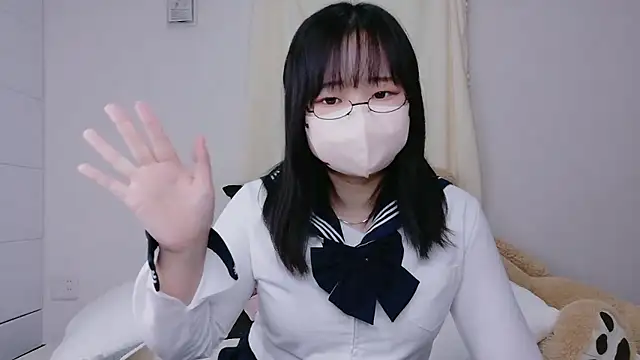 Snapshot of Nagi_25 chatting on 10-19-25, 06:36 Nagi 25 online show from 10-19-25, 06:36
