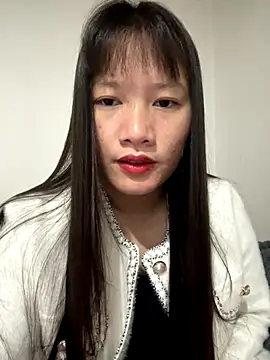 TrangNemo online show from 11-25-25, 01:05