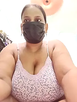 Snapshot of Puja_bhabhi_hot chatting on 10-29-25, 01:30 Puja bhabhi hot online show from 10-29-25, 01:30