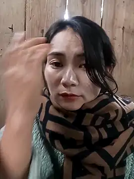 Snapshot of kun-love chatting on 11-22-25, 05:06 kun-love online show from 11-22-25, 05:06