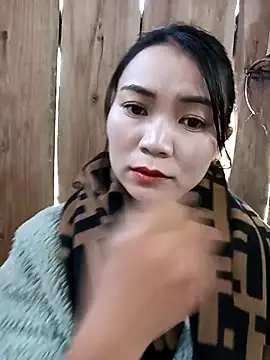 Snapshot of kun-love chatting on 11-26-25, 02:56 kun-love online show from 11-26-25, 02:56