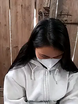 Snapshot of kun-love chatting on 01-17-26, 02:27 kun-love online show from 01-17-26, 02:27