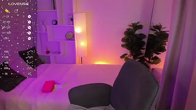 Snapshot of BlackSabbath_ chatting on 11-10-25, 10:20 BlackSabbath online show from 11-10-25, 10:20