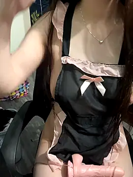 Snapshot of Beyeuuu chatting on 11-11-25, 09:31 Beyeuuu online show from 11-11-25, 09:31