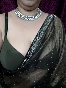 janvi 100 online show from 11-21-25, 04:11