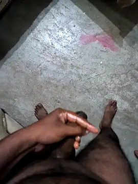 Bull For Cuckold Realmeet online show from 11-09-25, 07:39