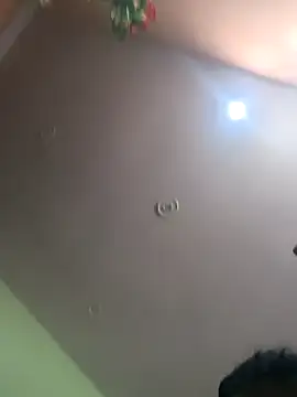 Snapshot of Bull_For_Cuckold_Realmeet chatting on 12-16-25, 05:18 Bull For Cuckold Realmeet online show from 12-16-25, 05:18