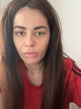 Bella-Flower online show from 10-29-25, 08:38