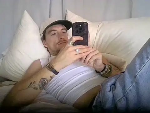 Dubbsssss online show from 07-14-26, 04:45