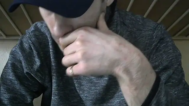 Snapshot of MakabulaAndrey chatting on 03-04-26, 07:36 MakabulaAndrey online show from 03-04-26, 07:36