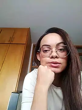 Mia 469 online show from 10-08-25, 08:50
