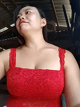 Snapshot of pi-pi-00 chatting on 10-13-25, 02:55 pi-pi-00 online show from 10-13-25, 02:55