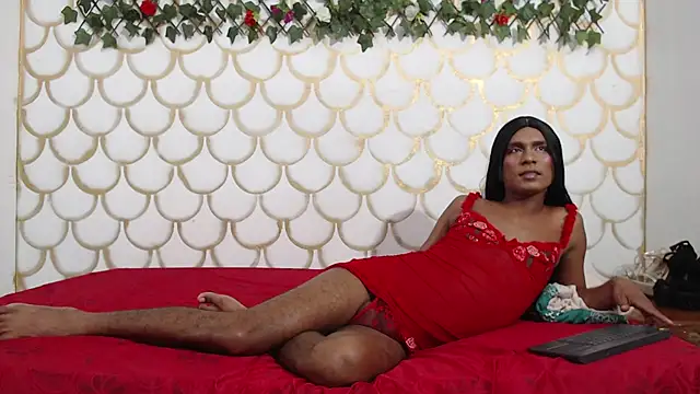 nahomy smiith online show from 02-26-26, 05:06