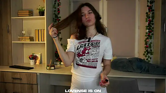 AmmieGerber online show from 11-29-25, 01:19