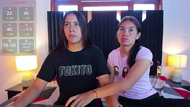 Sofy and Mia online show from 10-27-25, 12:31