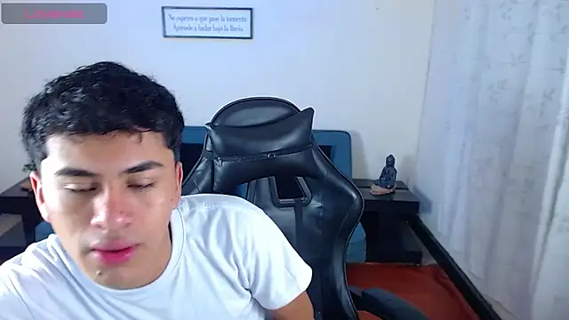 Alancum7 online show from 04-17-26, 01:03