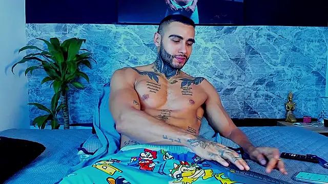 Snapshot of Danny_Willson chatting on 02-02-26, 02:38 Danny Willson online show from 02-02-26, 02:38