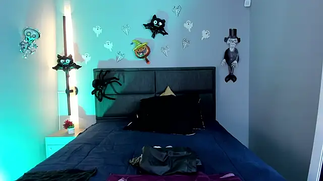 rose more   online show from 10-22-25, 12:49