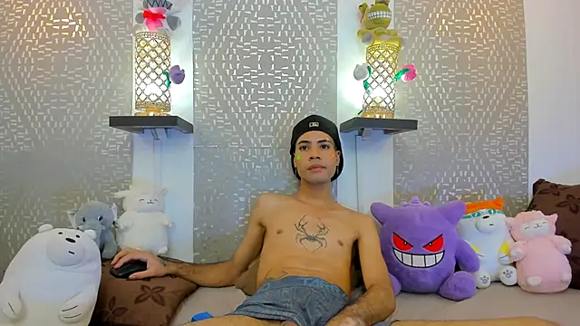 JacobBlackwell  online show from 10-23-25, 07:18