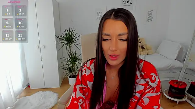 Snapshot of bubbledoll77 chatting on 02-28-26, 08:59 bubbledoll77 online show from 02-28-26, 08:59