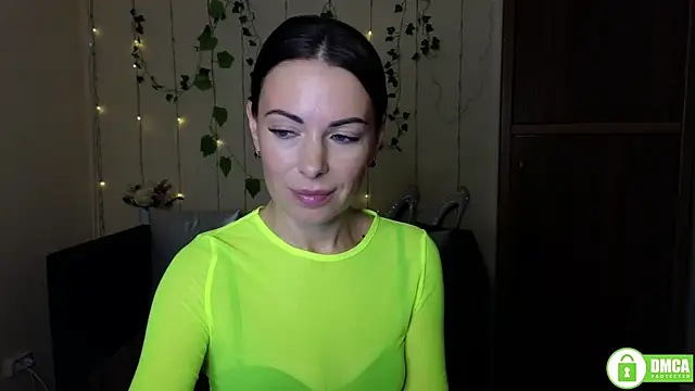 Snapshot of Rita_lovvylyou chatting on 10-24-25, 11:28 Rita lovvylyou online show from 10-24-25, 11:28