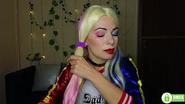 Snapshot of Rita_lovvylyou chatting on 10-31-25, 06:25 Rita lovvylyou online show from 10-31-25, 06:25