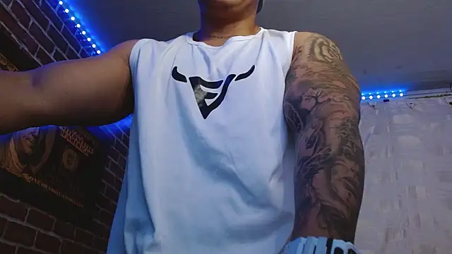 jordan bigcock  online show from 04-02-26, 03:48