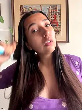 Alix rousses online show from 10-08-25, 06:05