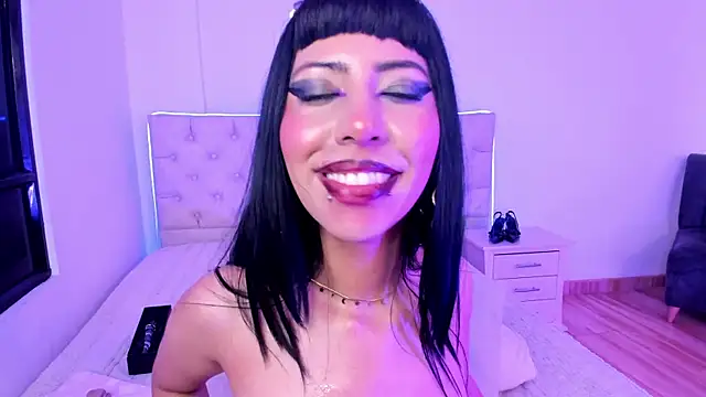 Nina fox 0691 online show from 05-15-26, 10:50