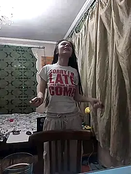 Lady Elsa Snow online show from 12-16-25, 02:55