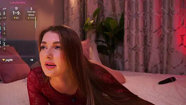 Snapshot of LureOfEva chatting on 10-12-25, 09:36 LureOfEva online show from 10-12-25, 09:36