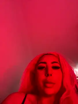 zara bellexx online show from 10-15-25, 03:34