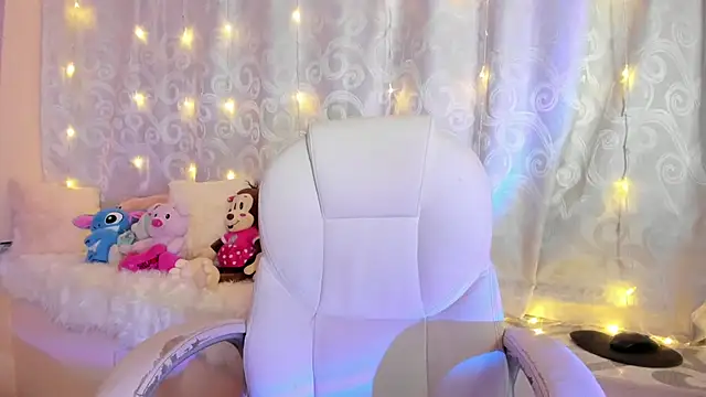 Lilith salvatoree online show from 04-14-26, 02:28