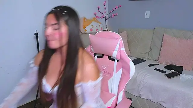 Snapshot of Ambeer_star chatting on 01-14-26, 03:45 Ambeer star online show from 01-14-26, 03:45