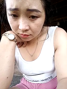 miemie-xx online show from 10-13-25, 01:05