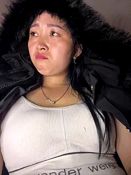 miemie-xx online show from 11-20-25, 01:11