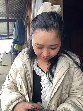 miemie-xx online show from 11-22-25, 01:26