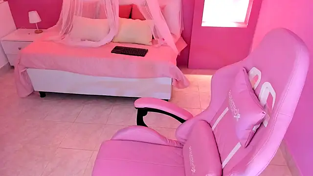 HolyLux online show from 11-28-25, 11:13