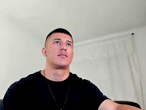 Muscle man07 online show from 08-03-26, 03:16