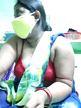 Snapshot of MAGGO-11 chatting on 10-10-25, 09:19 MAGGO-11 online show from 10-10-25, 09:19