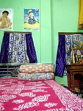 Snapshot of MAGGO-11 chatting on 10-11-25, 09:30 MAGGO-11 online show from 10-11-25, 09:30