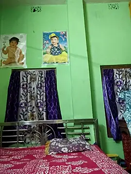 Snapshot of MAGGO-11 chatting on 10-14-25, 05:58 MAGGO-11 online show from 10-14-25, 05:58