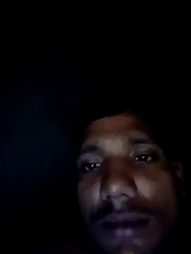 Snapshot of BiggerDickGuy chatting on 10-09-25, 01:42 BiggerDickGuy online show from 10-09-25, 01:42