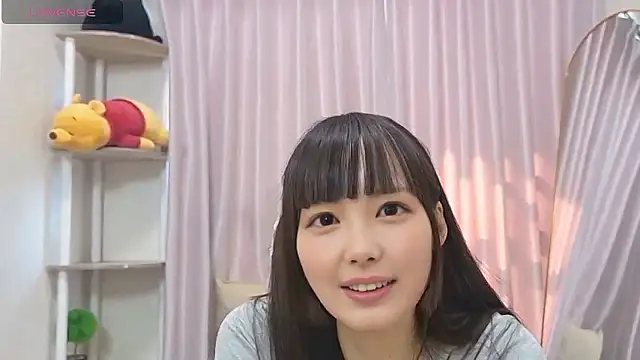 mai-chan  online show from 02-28-26, 02:45