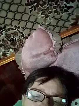 MilaCold5443 online show from 04-03-26, 06:28