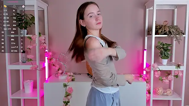 LittleCutieSandy online show from 10-12-25, 03:05